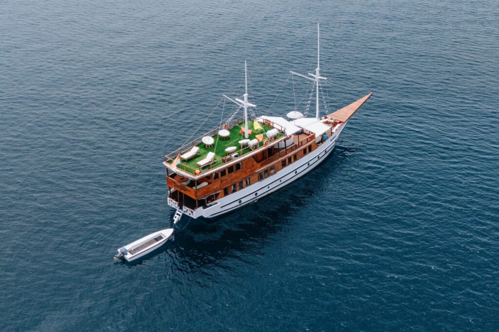 Komodo-Sailing-3D2N
