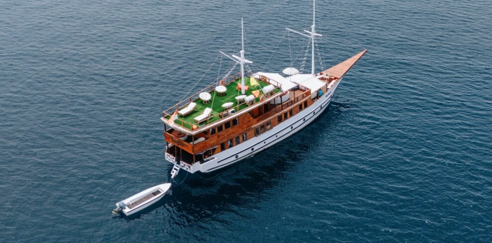 Komodo-Sailing-3D2N