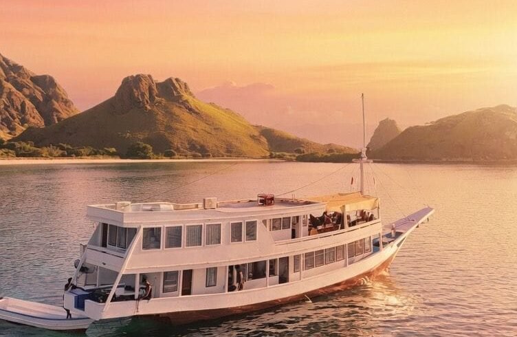 Komodo-Tours-2D1N-Komodo
